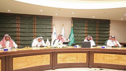 النيابة العامة تؤكد توفير الحماية الجنائية للمستفيدين من منصات التعليم عن بُعد