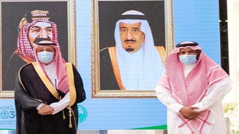 أمير الباحة يكرّم قيادات الهلال الأحمر بالمنطقة.. ويؤكد ضرورة تعزيز التعامل مع الحالات الطارئة