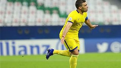 مساعد العبدلي: النصر يعاني من غياب الهداف البديل لعبدالرزاق حمد الله