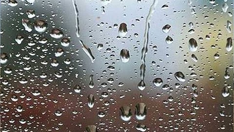 بالفيديو.. الأرصاد توجِّه نصيحة لمناطق معرضة لسيول وأمطار غزيرة