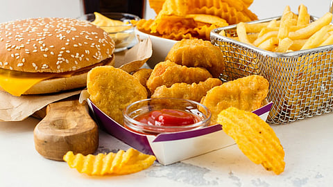 حرقة المعدة.. الأعراض والأسباب.. و7 خطوات للحد منها