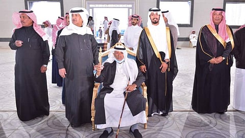 الزميل آل هتيلة يحتفي بزواج نجله الدكتور خالد