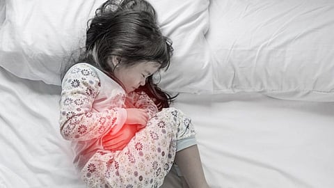 متخصصون يحذرون: حصوات الكلى تهاجم الأطفال أيضًا