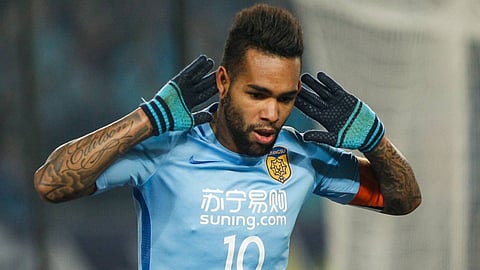 «الشرط الجزائي» يفسد صفقة انتقال البرازيلي تكسيرا إلى الهلال