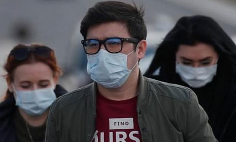 دراسة: الأشخاص الذين يرتدون النظارات أقل عرضة  للإصابة بكورونا