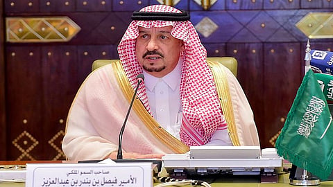أمير الرياض يوجه بتشديد الرقابة على إعلانات مشاهير التواصل
