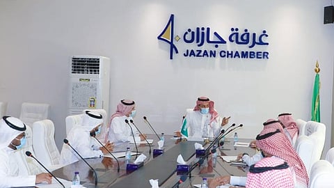 بالصور.. «غرفة جازان» تتبنى خطة توعية للقطاعات التجارية