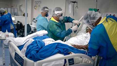 البرازيل تسجل حصيلة وفيات يومية قياسية بكورونا