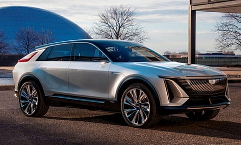 تتفرد الصين بالكشف العلني الرسمي لكاديلاك ليريك 2023