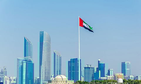الإمارات.. الحبس والغرامة عقوبة ضرب الزوج.. والقانون كفل طلاقه للضرر