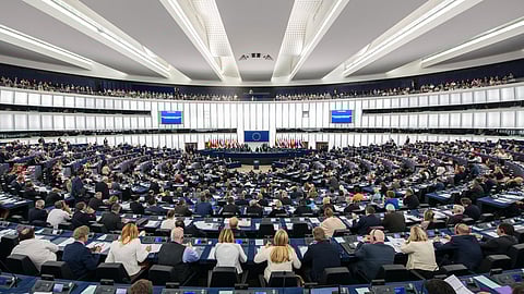 رسميًّا.. البرلمان الأوروبي يصدق على الاتفاق التجاري مع بريطانيا
