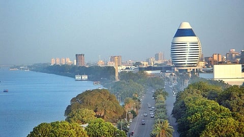 تعهد بمساعدة السودان في تسديد ديونها المستحقة لصندوق النقد