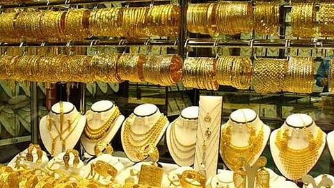 ارتفاع طفيف لأسعار الذهب في ختام أسبوع التداول