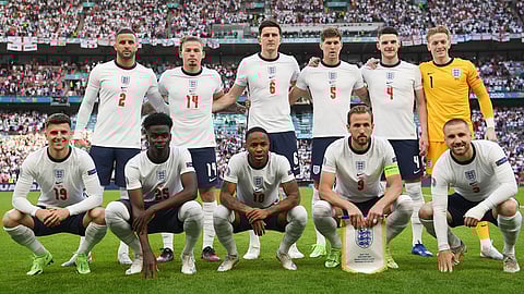 «يويفا» يعاقب الاتحاد الإنجليزي قبل ساعات من نهائي «يورو 2020»