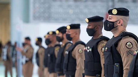 قوات الأمن تضبط 20 مخالفًا لتنظيم وتعليمات الحج