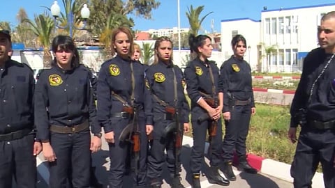 تجاهلن كورونا.. توقيف عروس و15 امرأة بحمام شعبي في الجزائر