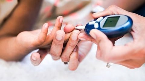 دراسة: الإصابة بالسكري في أعمار مبكرة تتسبب في تدهور الصحة