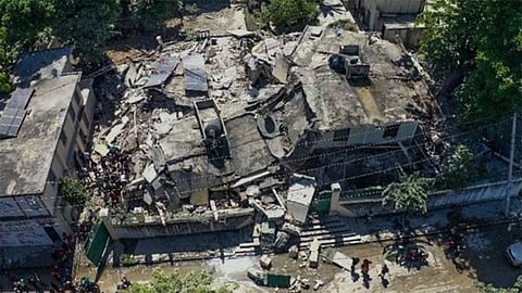 ارتفاع عدد ضحايا زلزال هايتي إلى 1297 قتيلًا