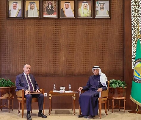 GCC Secretary General Receives Algerian Ambassador to Saudi Arabia
