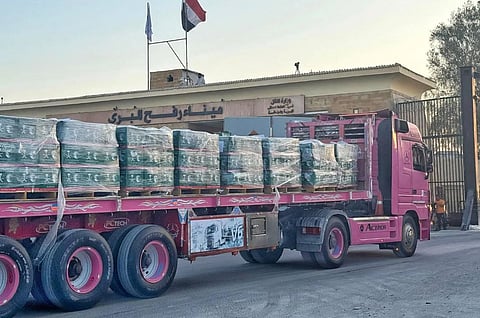 Six Saudi Relief Trucks from KSrelief Enter Gaza Strip with Food Aid