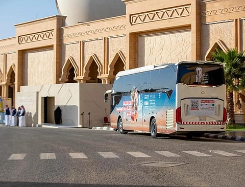 Over 1,250 Benefit from Buraidah Dates Carnival Tourist Bus