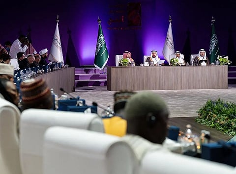 Hajj Minister Meets with over 100 Officials from Islamic Countries, Urges Contract Completion Before Rajab 15, 1447 AH