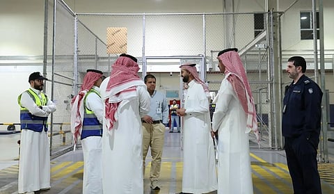 SFDA CEO Inspects Hajj Preparedness Across Facilities, Operational Sites in Makkah and Eastern Regions

