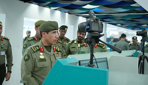 Passports Acting Director General Inspects Passport Operations at King Fahd Causeway Crossing