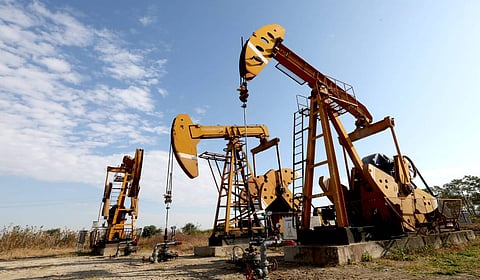 Oil prices fall after significant increase in US oil inventories