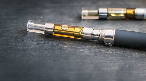 Customs ban individuals from importing electronic cigarettes