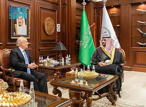 Prince Khalid bin Salman, Deputy Minister of Defense, receives US Special envoy to Yemen Tim Lenderking in Riyadh.
