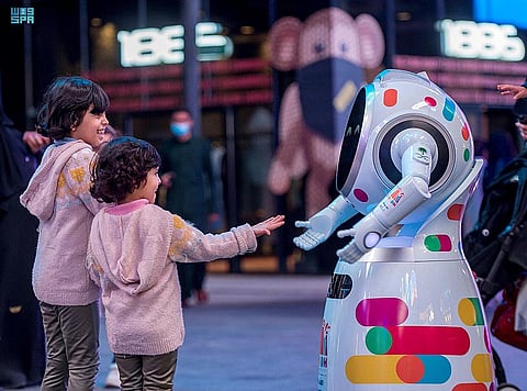 Boulevard Riyadh City Attracts Visitors with 2021 Riyadh Season Robot