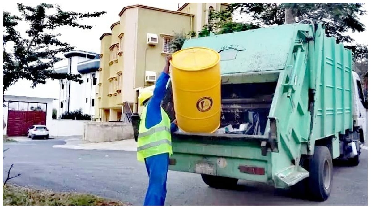 أمانة جدة تنفذ أكثر من 52 مليون متر مربع من أعمال النظافة في 2025 