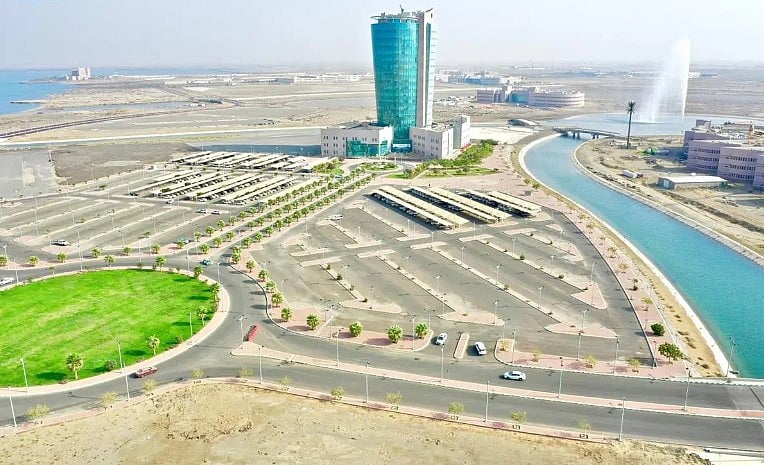 جامعة جازان تعزز حضورها العالمي بتحقيق مراتب متقدمة 