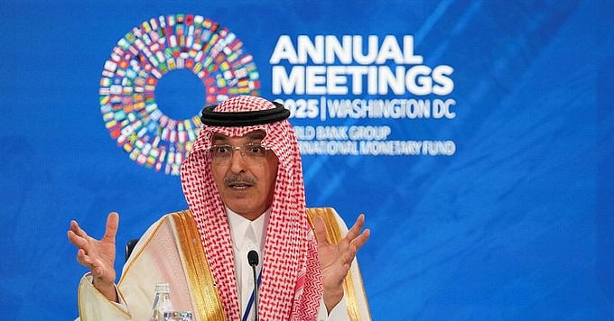 وزير المالية: نضع اللمسات الأخيرة على استثمارات ضخمة في سوريا 