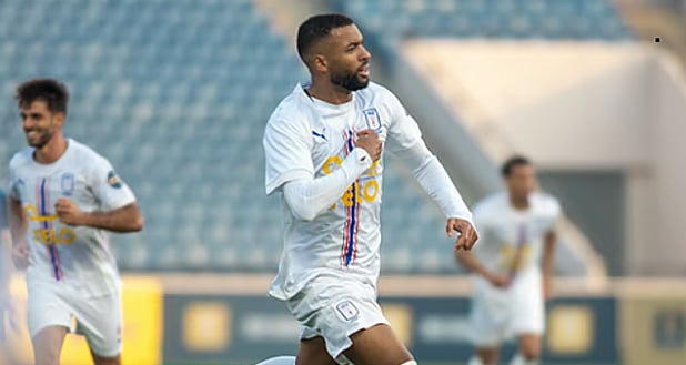 أبها يعزز صدارته لدوري الدرجة الأولى للمحترفين.. والعلا يتلقى أول خسارة 