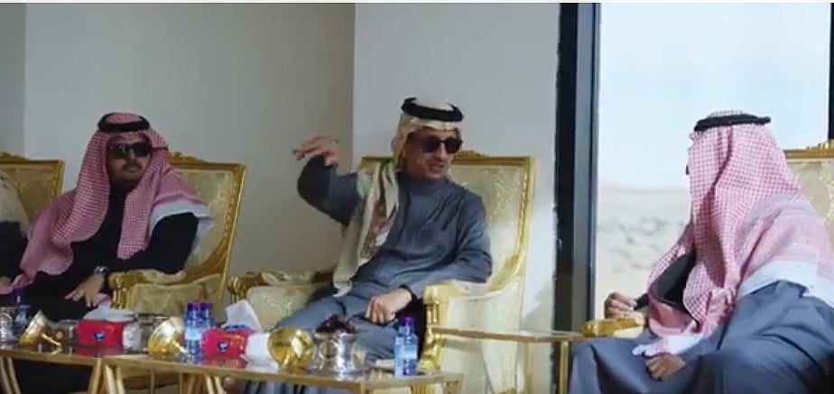 وزير السياحة يستعرض إمكانات «جيوبارك» شمال الرياض ويوجه الدعوة للمغامرين 