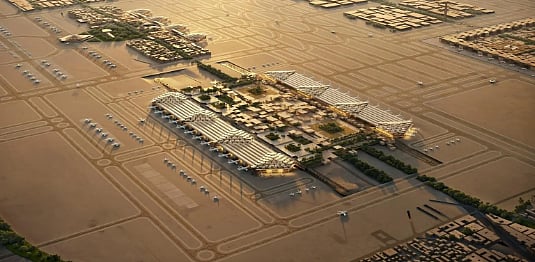 مطار الملك سلمان الدولي يدشن أعمال إنشاء المَدرج الثالث ضمن خطته لتعزيز الكفاءة التشغيلية 