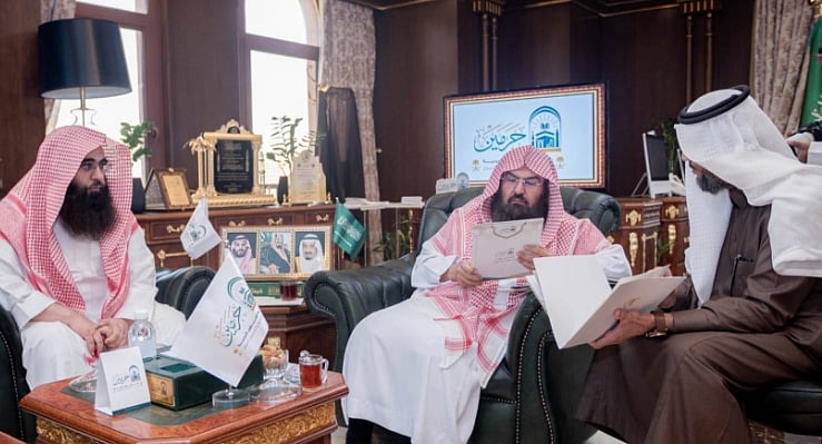 "السديس" يدشّن برنامج "المؤذن المؤتمن" لتعزيز فقه الأذان بالمسجد النبوي 