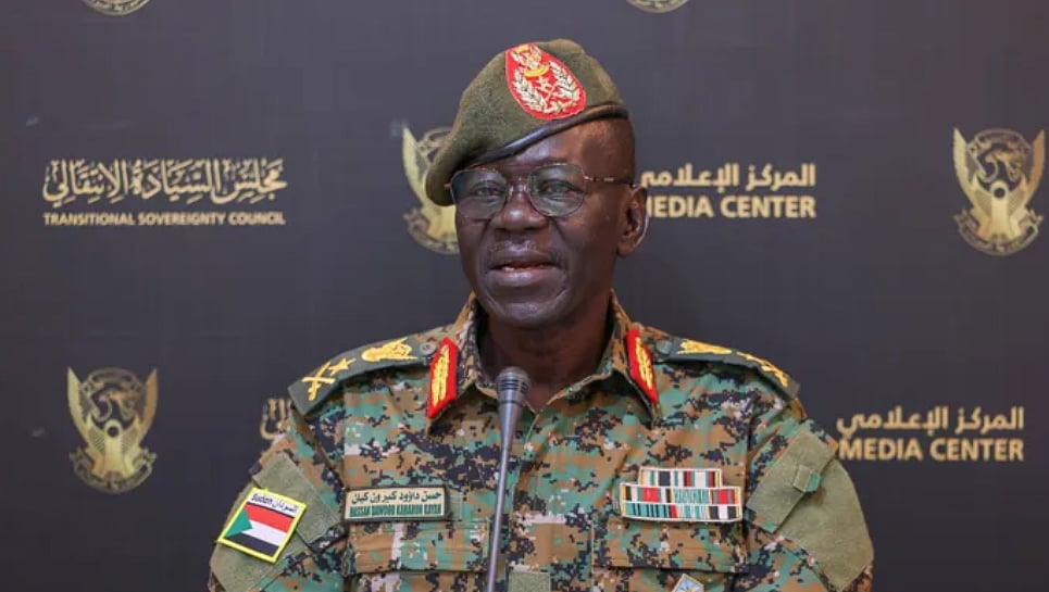 وزير الدفاع السوداني: إفراغ الخرطوم من التشكيلات العسكرية والوضع الأمني يتحسن 