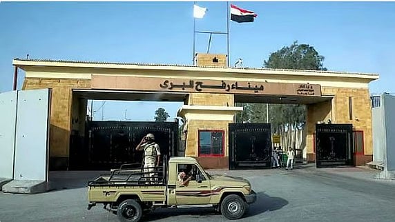 اتفاق بين نتنياهو وترامب على إعادة فتح معبر رفح 