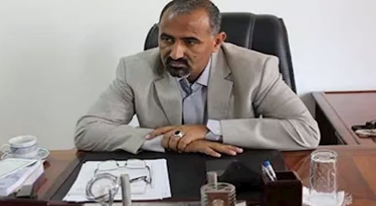 محلل سياسي: الزبيدي لا يملك مشروعاً وطنياً لتطلعات أبناء محافظات اليمن الجنوبية 