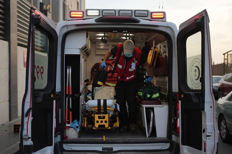 الهلال الأحمر بجدة ينقذ مقيمة سودانية 