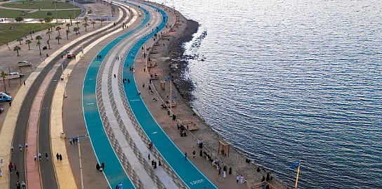 إقبال كبير على واجهات وحدائق جازان خلال إجازة منتصف العام الدراسي 