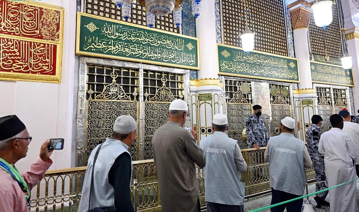 "الشؤون الدينية" بالمسجد النبوي تكثّف الجولات الميدانية والإرشادية خلال فترة الإجازة 