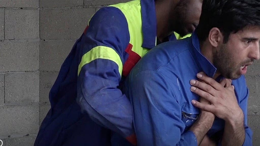 هيئة الهلال الأحمر توضح طرق التعامل الصحيح مع انسداد مجرى الهواء 