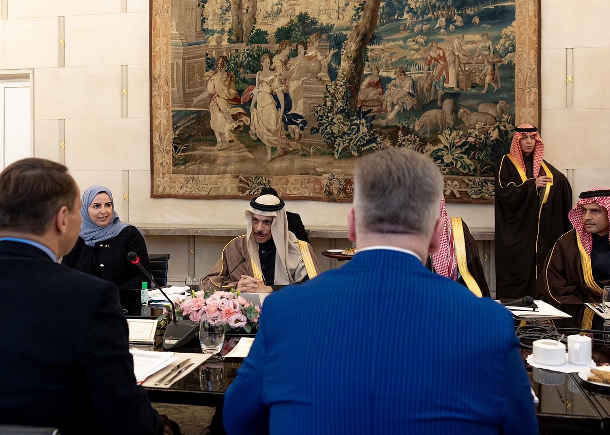 توقيع اتفاقية بين المملكة وبولندا للإعفاء المتبادل من التأشيرات 