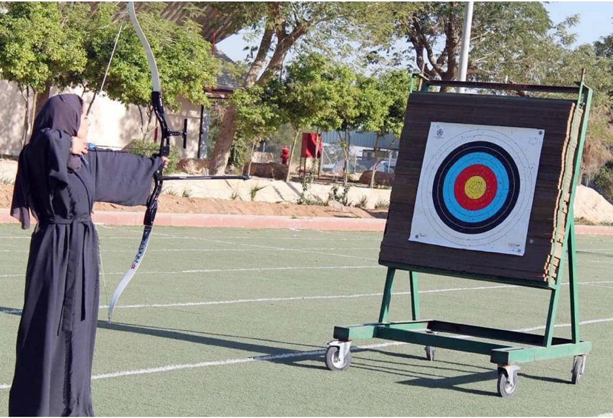 أول بطلة في رماية السهام على مستوى المملكة تروي قصتها مع الرياضة 