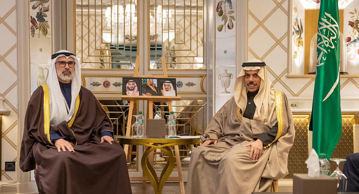 وزير الخارجية السعودي يلتقي نظيره الكويتي على هامش مؤتمر ميونخ للأمن 2026