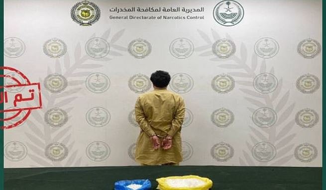 مكافحة المخدرات تلقي القبض على باكستاني في الرياض لترويج 2 كيلو من الشبو